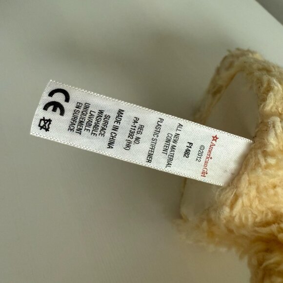 AMERICAN GIRL HONEY GOLDEN RETRIEVER DOG PET PUPPY RETIRED 2012 HARD BODY - Picture 6 of 9